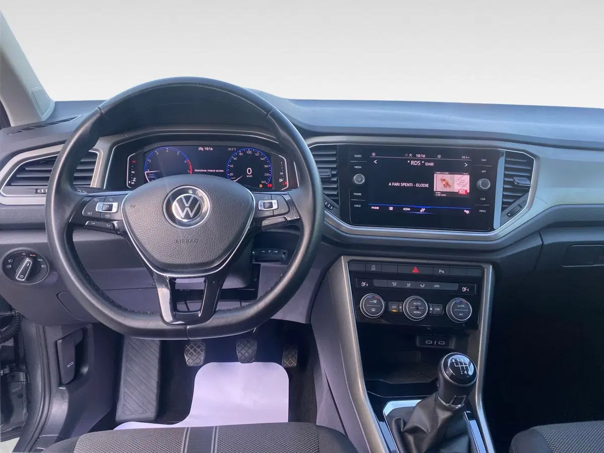 Volkswagen T-Roc usata a Frosinone (12)