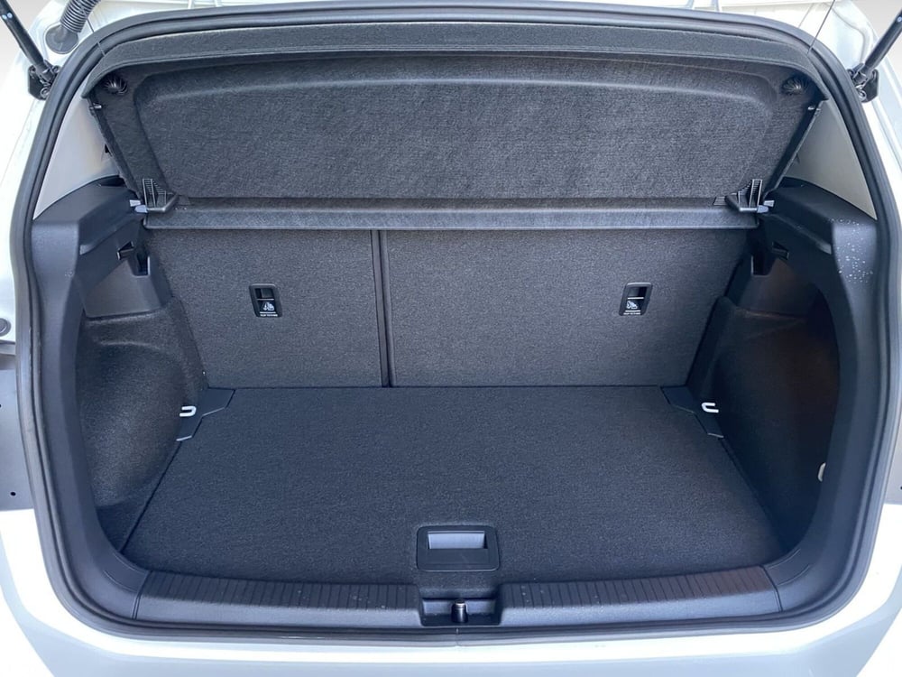 Volkswagen T-Cross nuova a Frosinone (14)