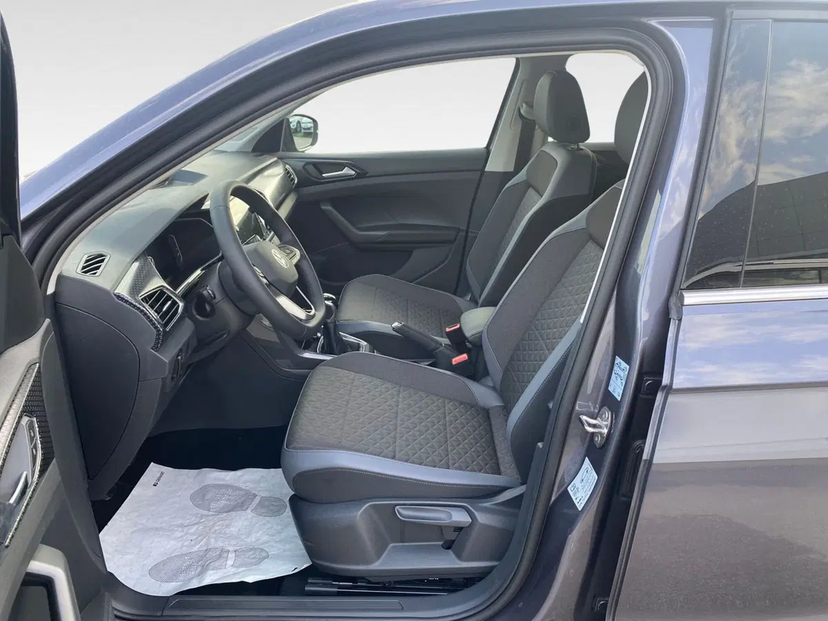 Volkswagen T-Cross nuova a Frosinone (10)