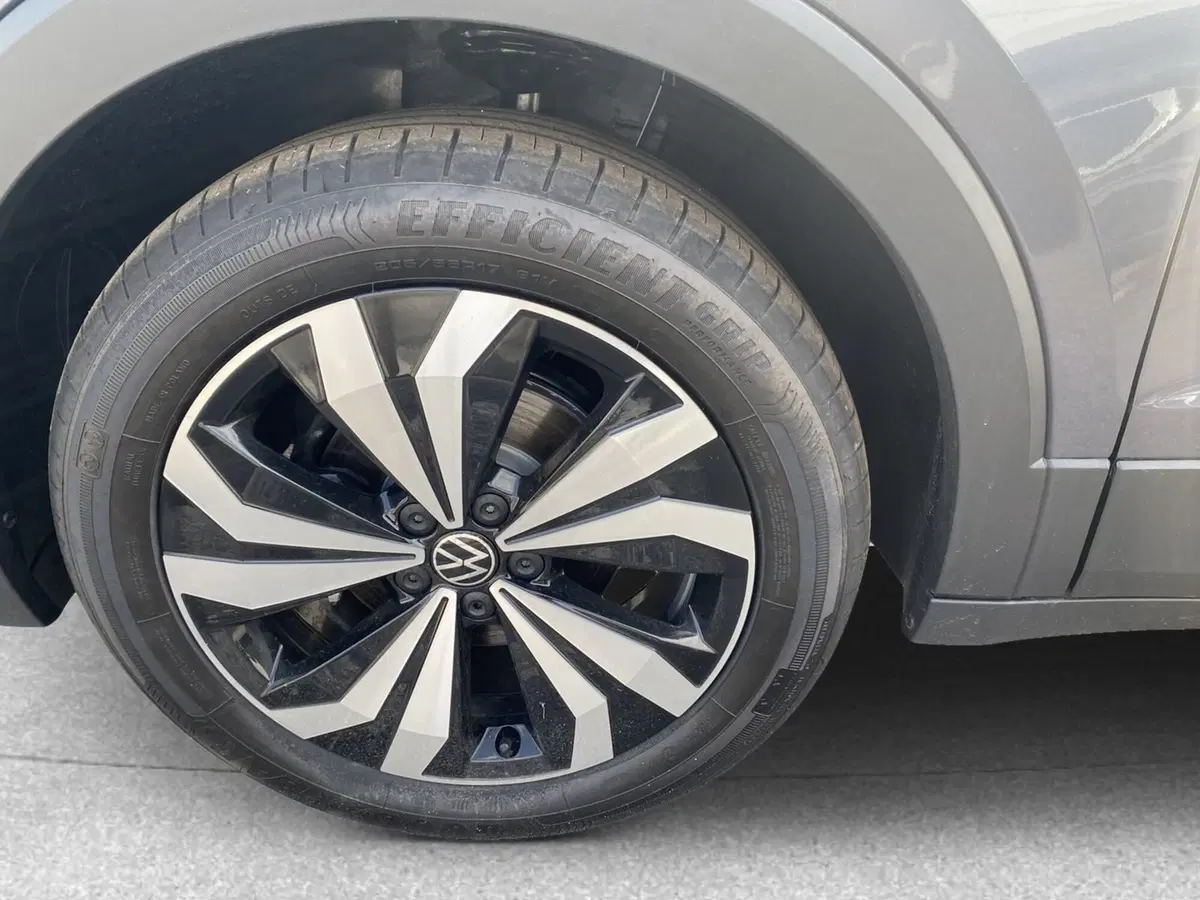 Volkswagen T-Cross nuova a Frosinone (9)