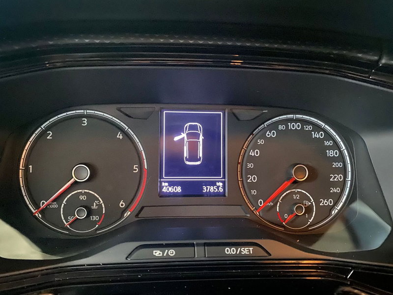 Volkswagen T-Cross usata a Frosinone (13)