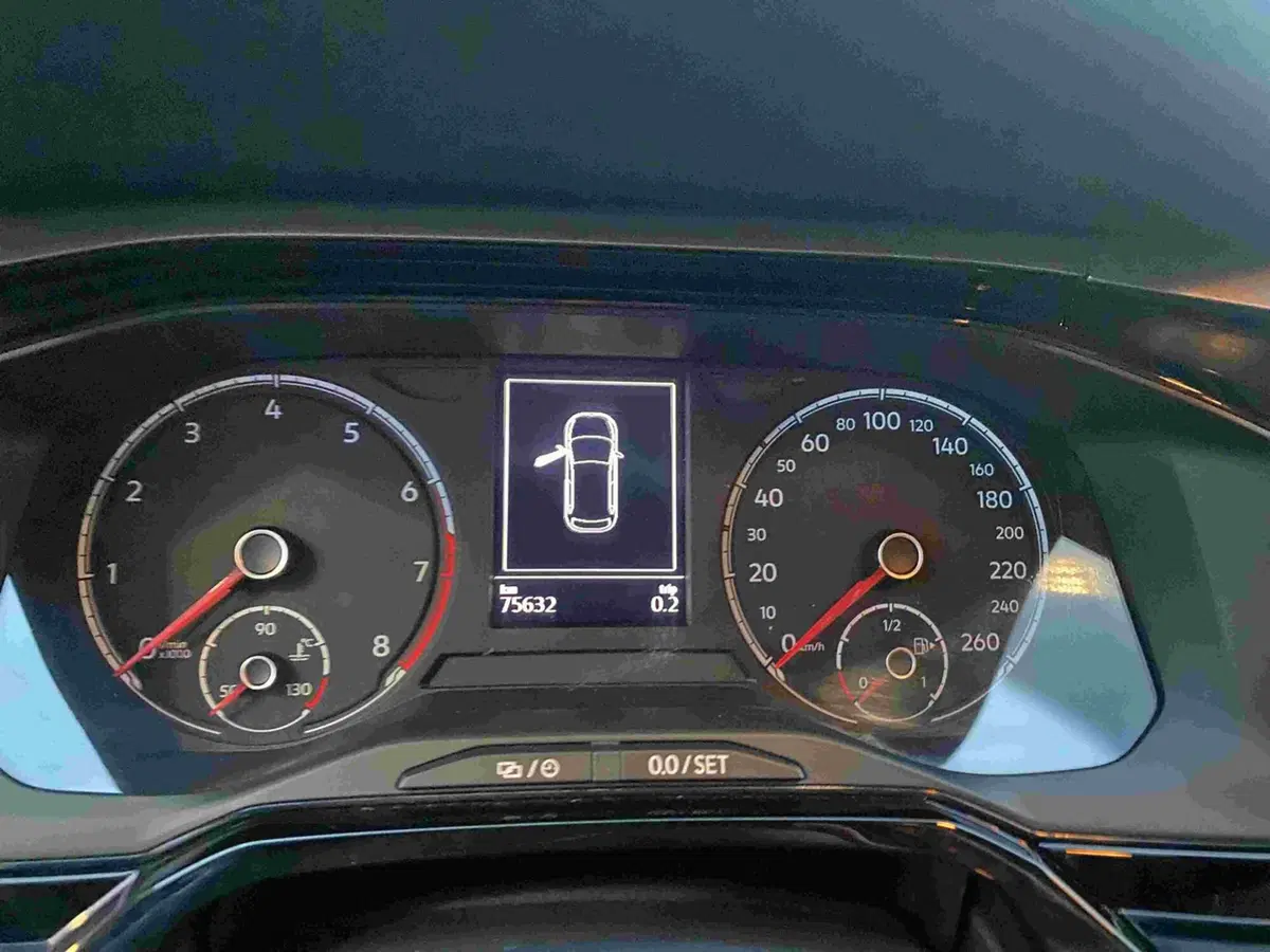Volkswagen Polo usata a Frosinone (12)