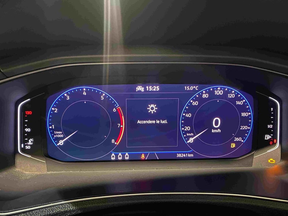 Volkswagen T-Roc usata a Frosinone (13)