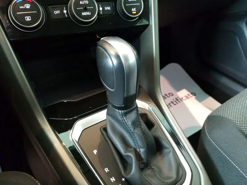 Volkswagen T-Roc usata a Frosinone (12)
