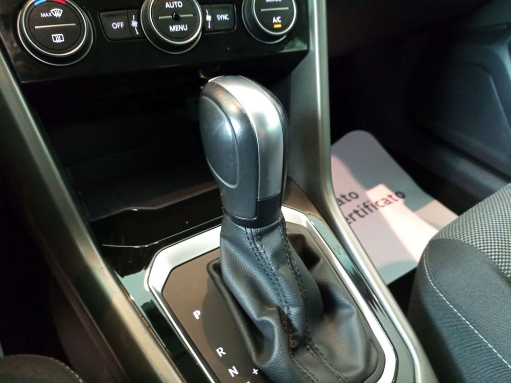 Volkswagen T-Roc usata a Frosinone (12)