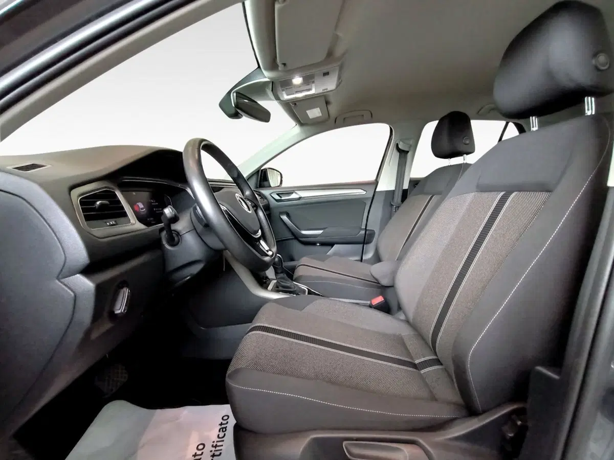 Volkswagen T-Roc usata a Frosinone (8)