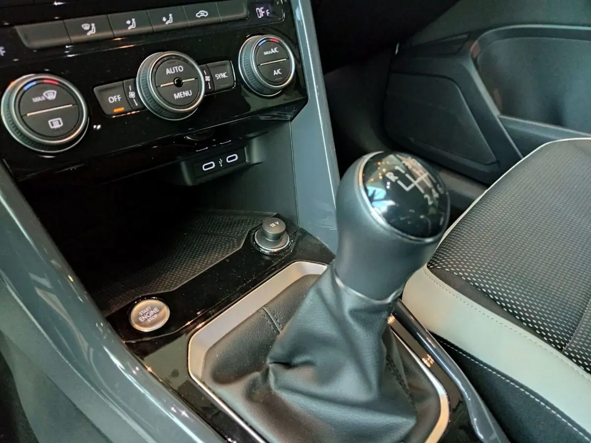 Volkswagen T-Roc usata a Frosinone (10)
