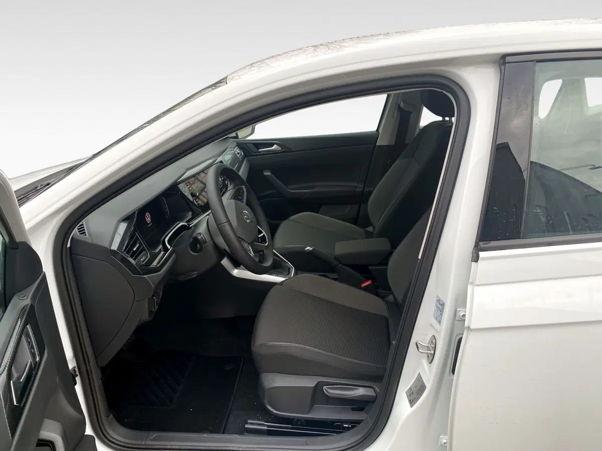 Volkswagen Polo nuova a Frosinone (10)