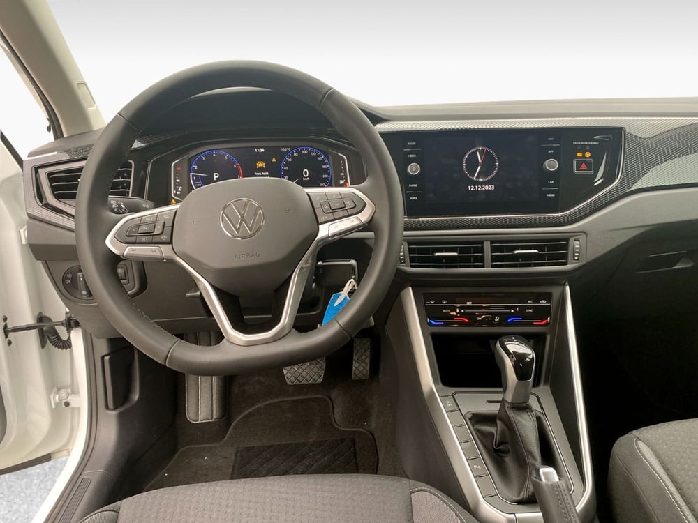 Volkswagen Polo nuova a Frosinone (13)