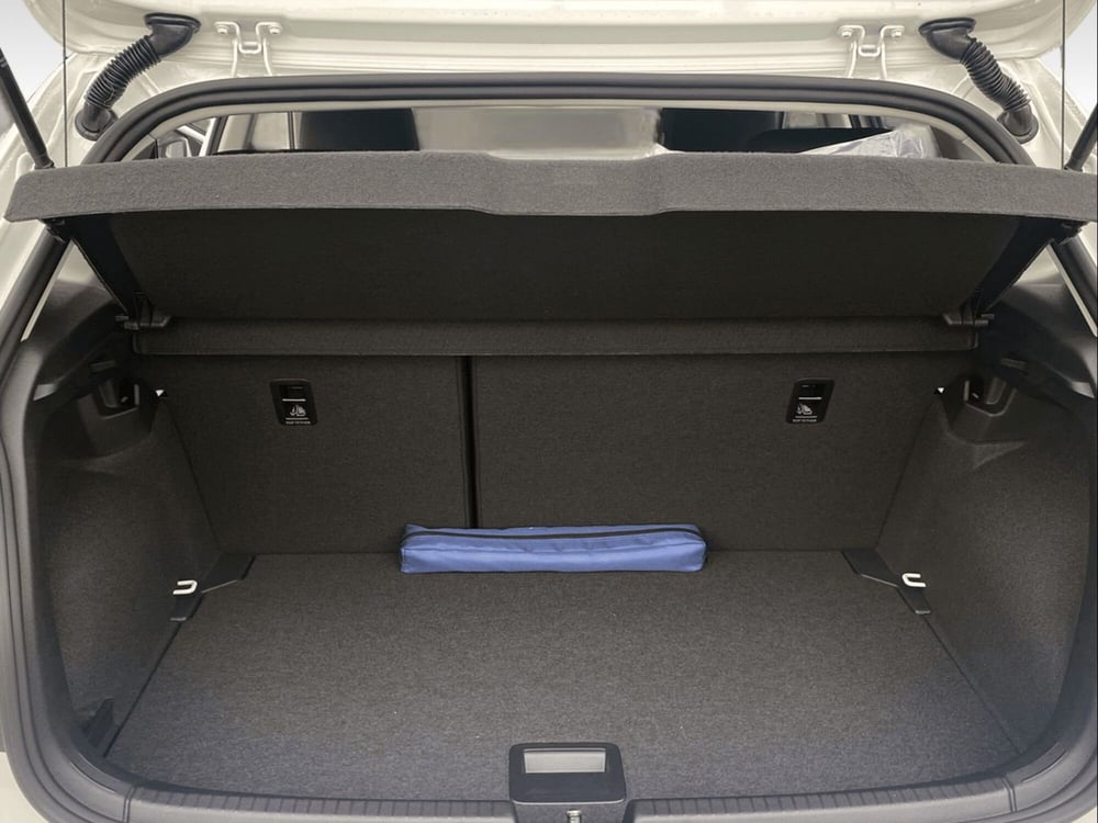 Volkswagen Polo nuova a Frosinone (14)