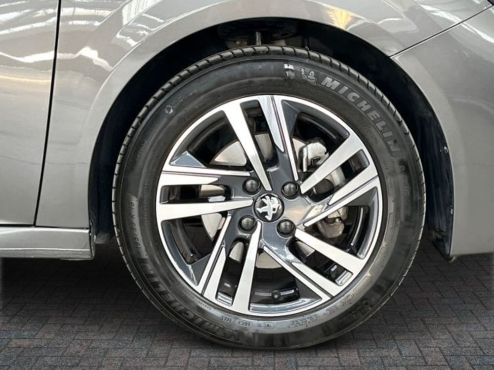 Peugeot 208 usata a Verona (7)
