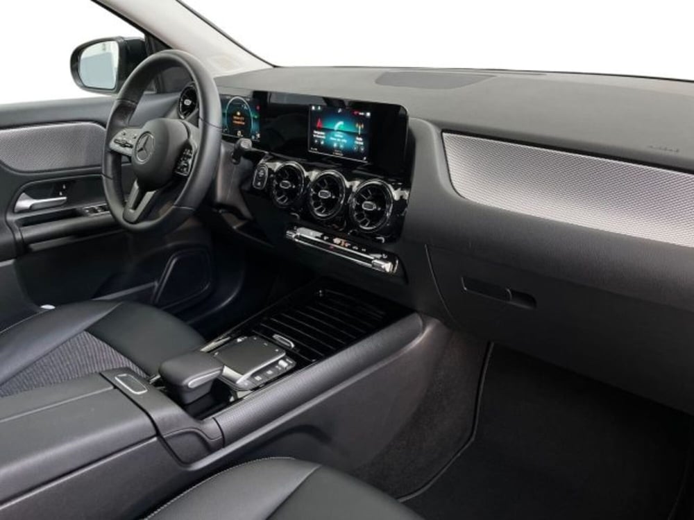 Mercedes-Benz GLA SUV usata a Verona (15)