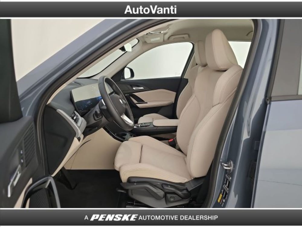 BMW iX1 nuova a Bologna (10)