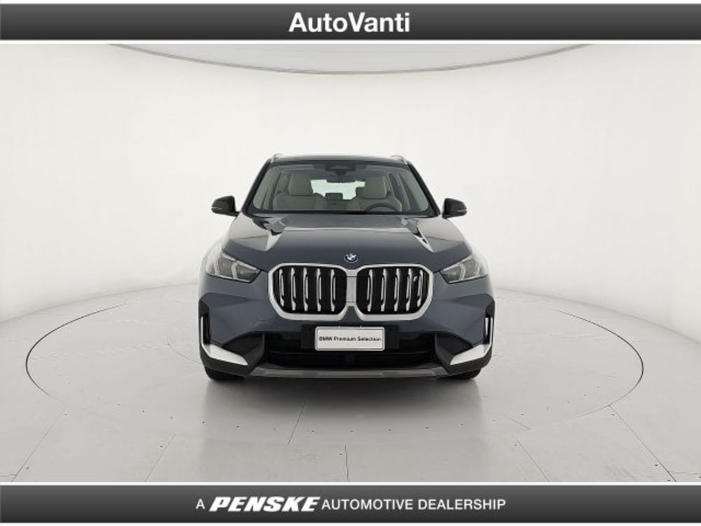 BMW iX1 nuova a Bologna (7)