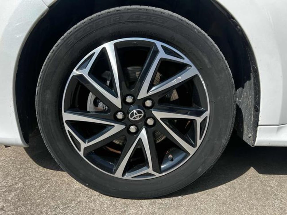 Toyota Yaris Cross usata a Sassari (9)