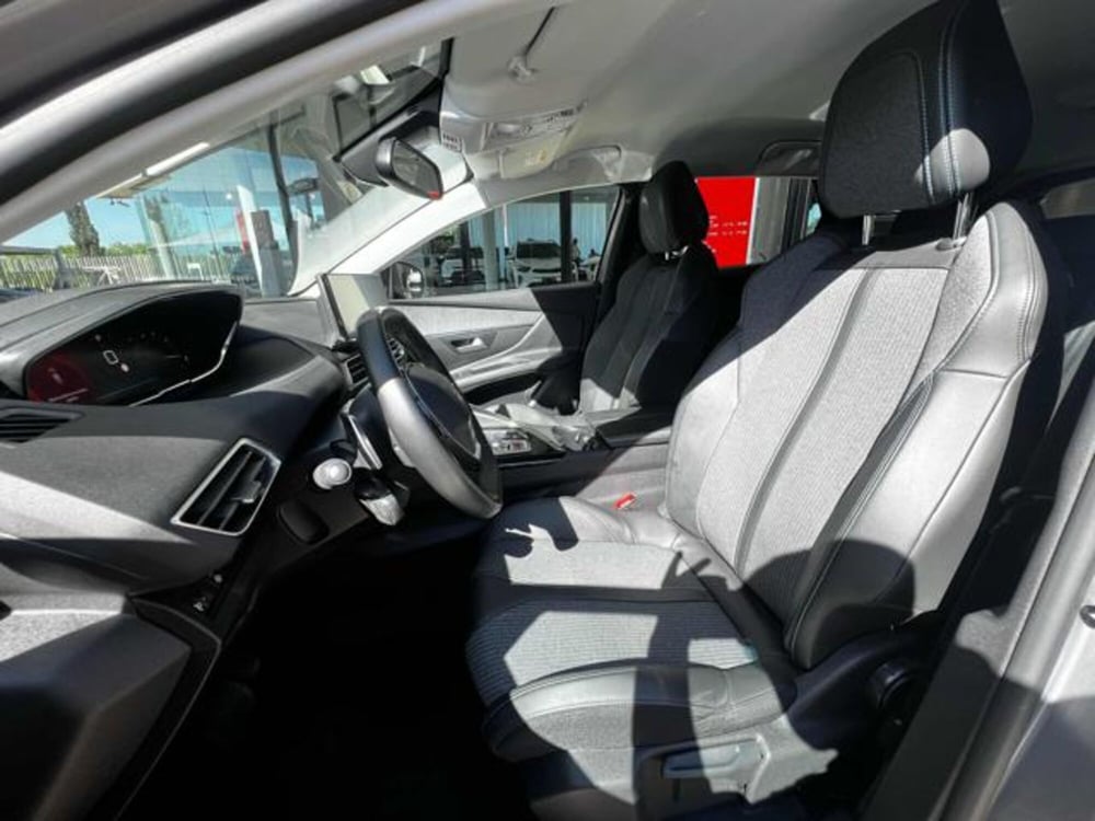 Peugeot 3008 usata a Sassari (10)