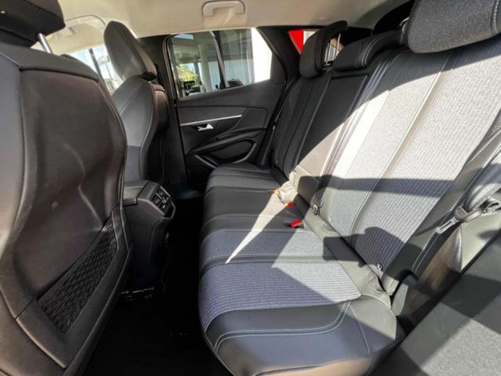 Peugeot 3008 usata a Sassari (15)