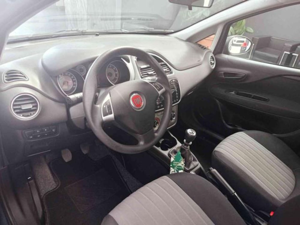 Fiat Punto usata a Vercelli (9)