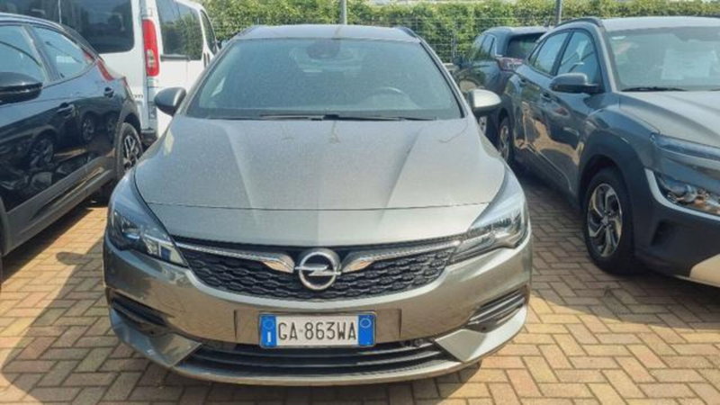 Opel Astra usata a Savona