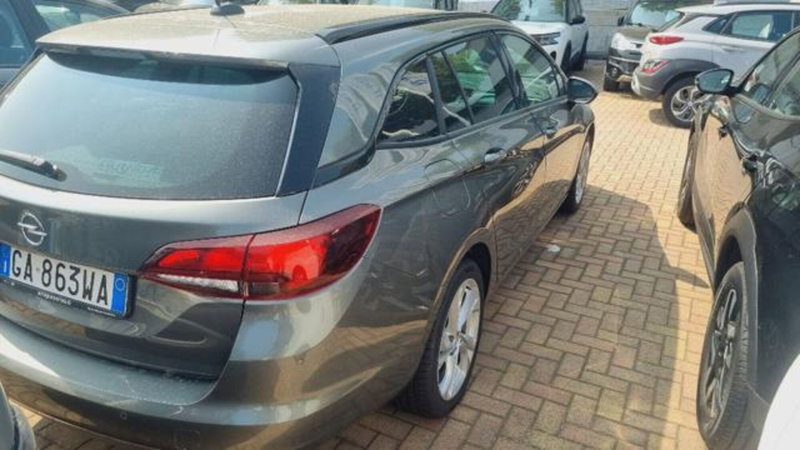 Opel Astra usata a Savona (14)