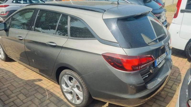 Opel Astra usata a Savona (16)