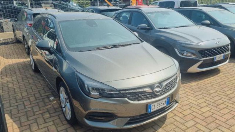 Opel Astra usata a Savona (4)