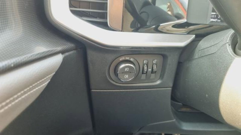 Opel Mokka usata a Savona (11)