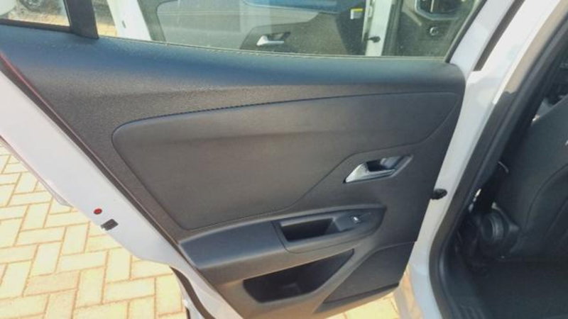 Opel Mokka usata a Savona (16)