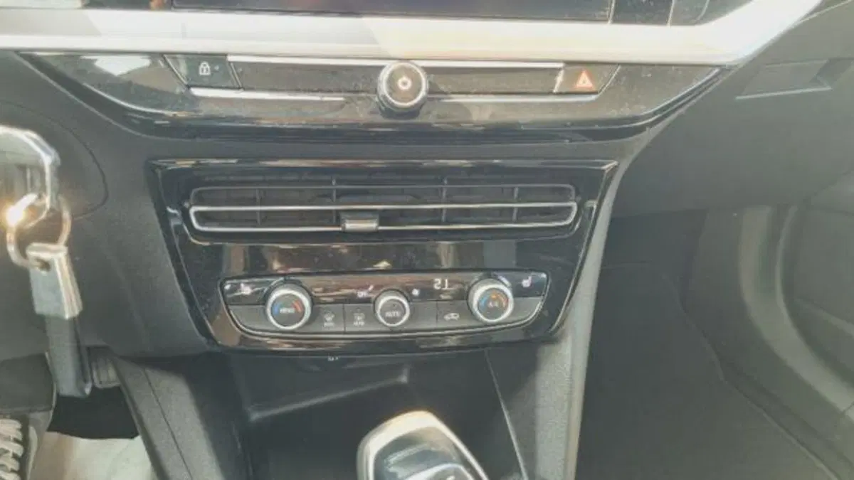 Opel Mokka usata a Savona (7)