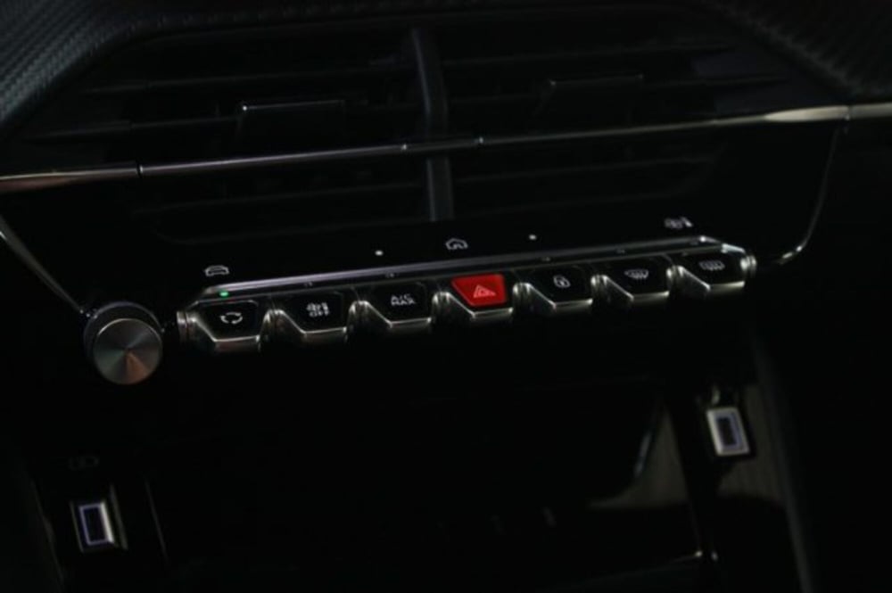 Peugeot 2008 usata a Viterbo (11)