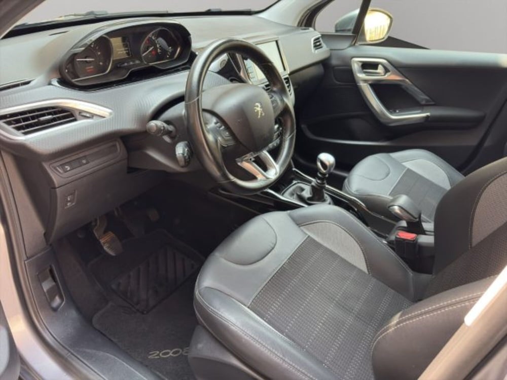 Peugeot 2008 usata a Perugia (10)