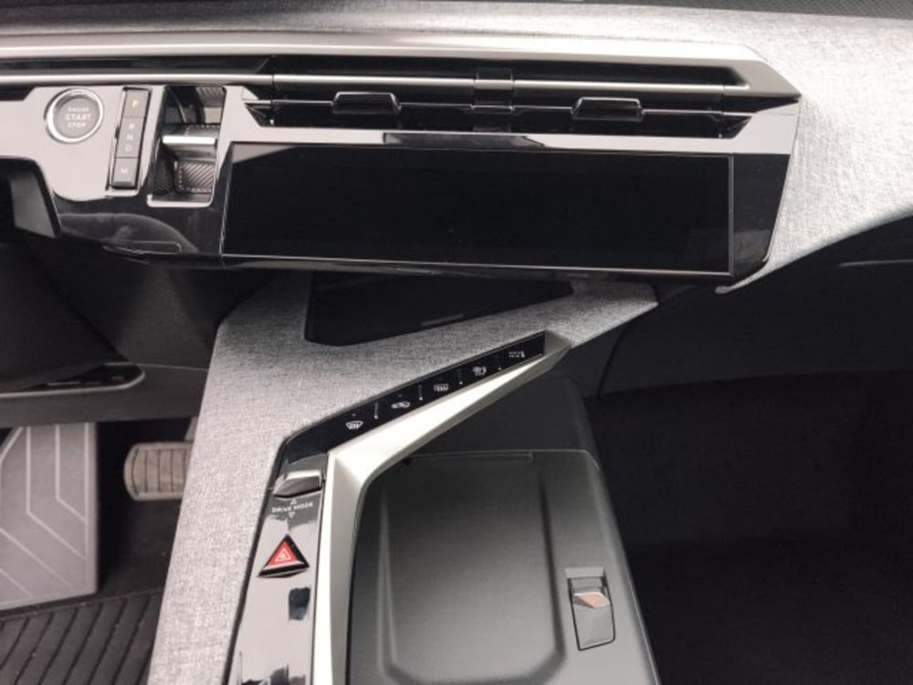 Peugeot 3008 nuova a Torino (14)