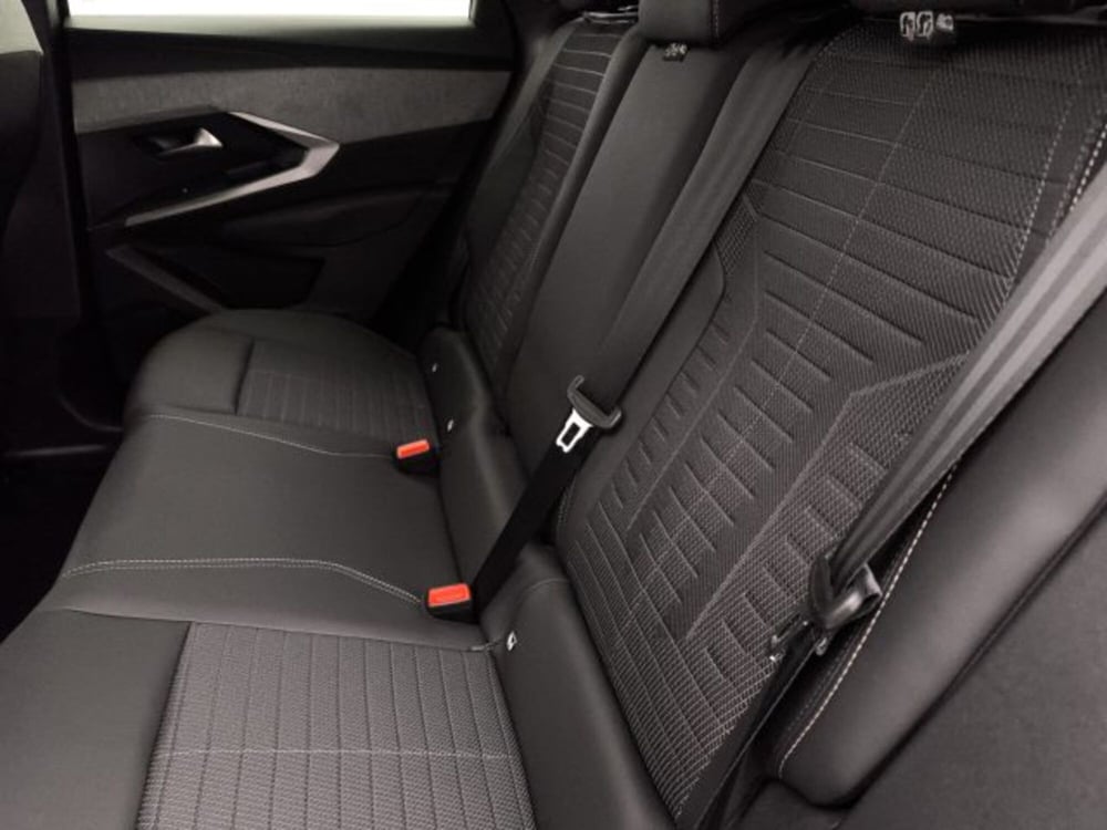 Peugeot 3008 nuova a Torino (16)