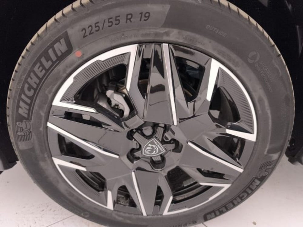 Peugeot 3008 nuova a Torino (9)