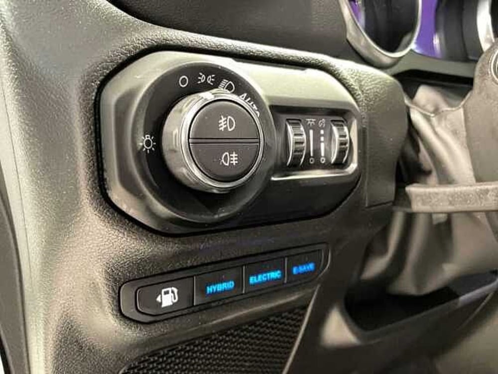 Jeep Wrangler Unlimited usata a Ravenna (19)