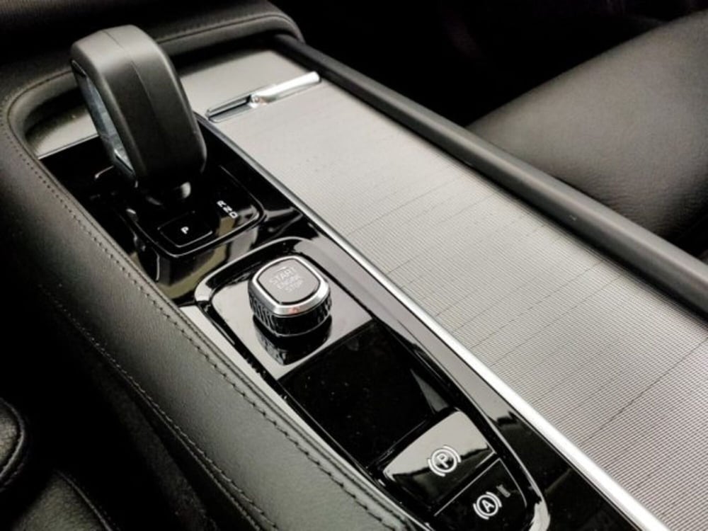 Volvo XC90 usata a Modena (15)
