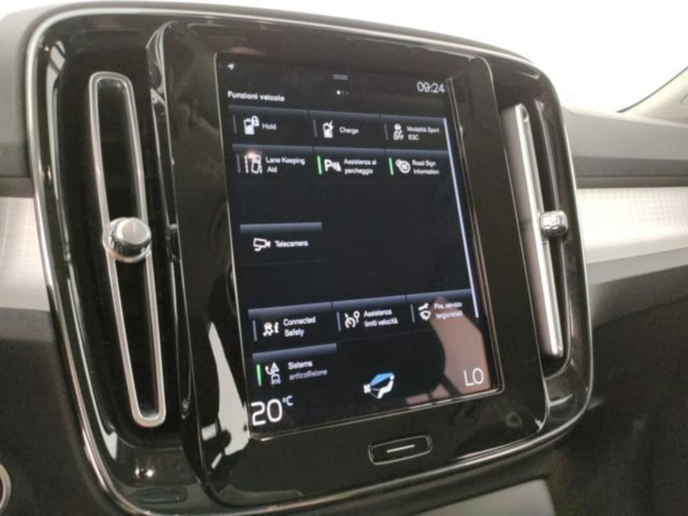 Volvo XC40 usata a Modena (11)