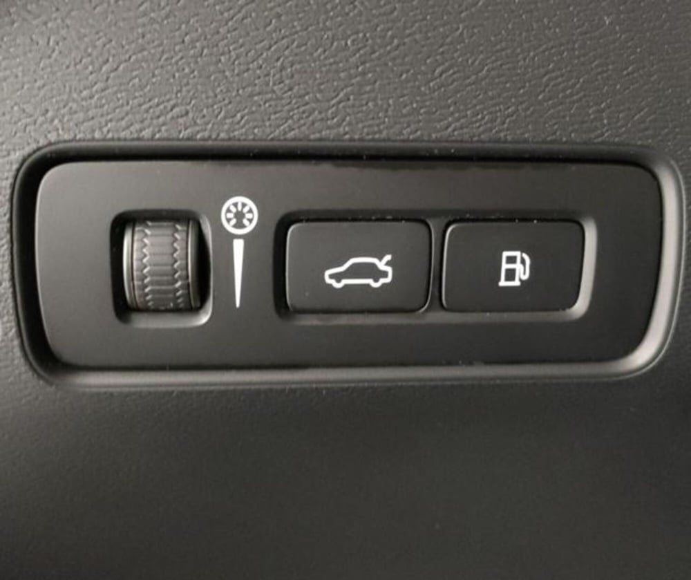 Volvo XC40 usata a Modena (18)