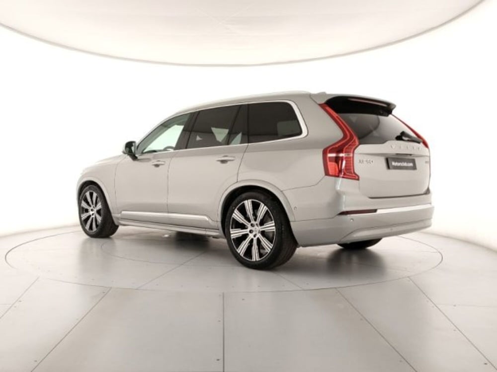 Volvo XC90 nuova a Modena (3)
