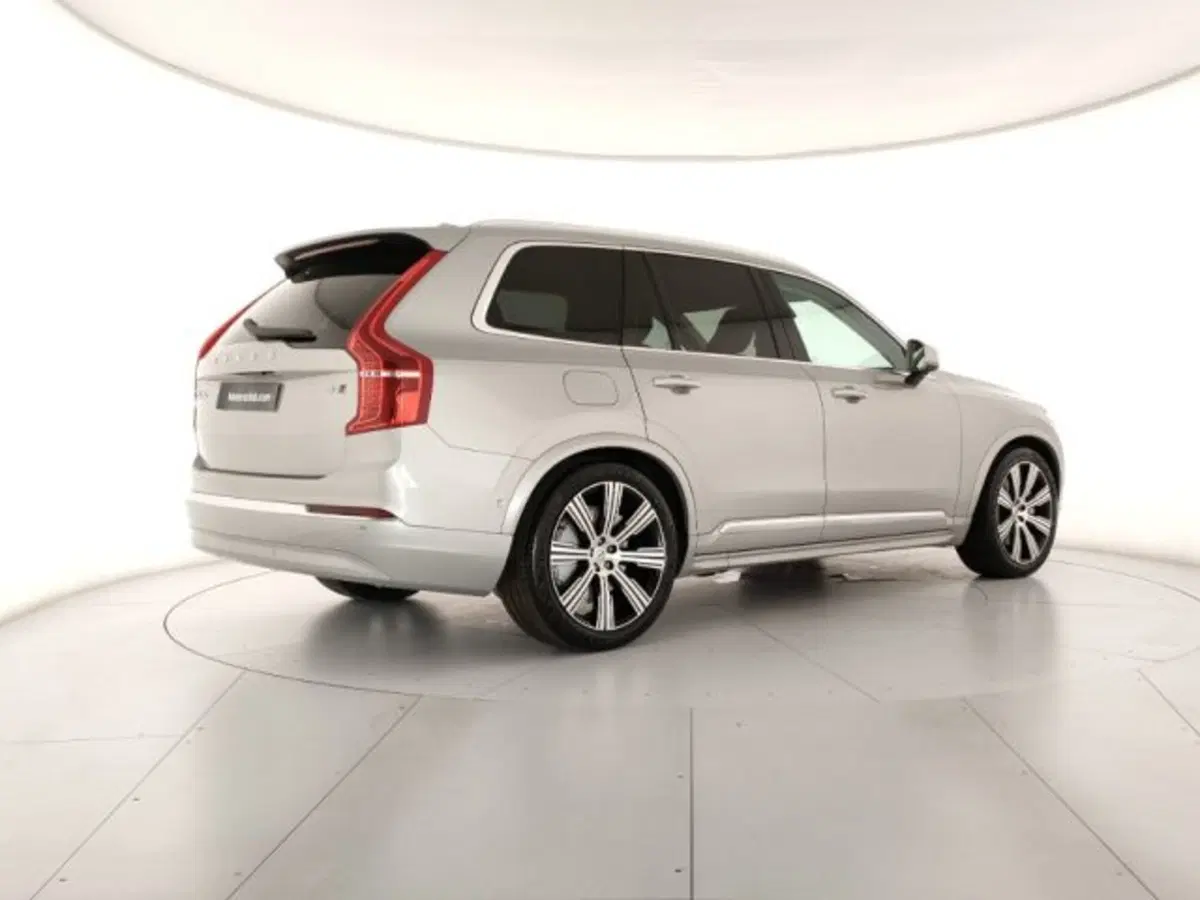 Volvo XC90 nuova a Modena (5)