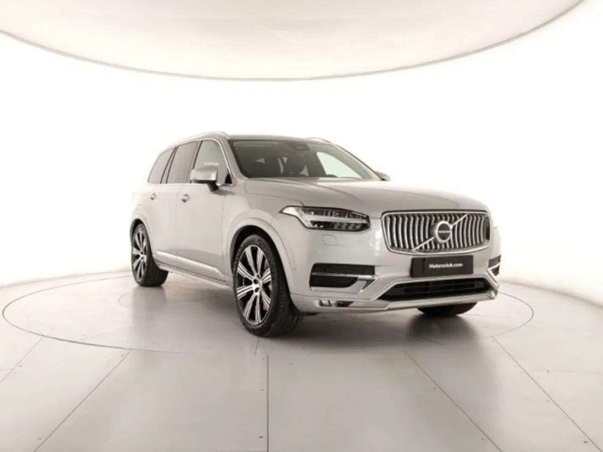 Volvo XC90 nuova a Modena (6)