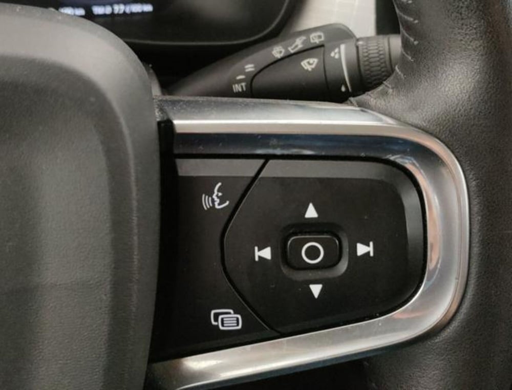 Volvo XC40 usata a Modena (16)