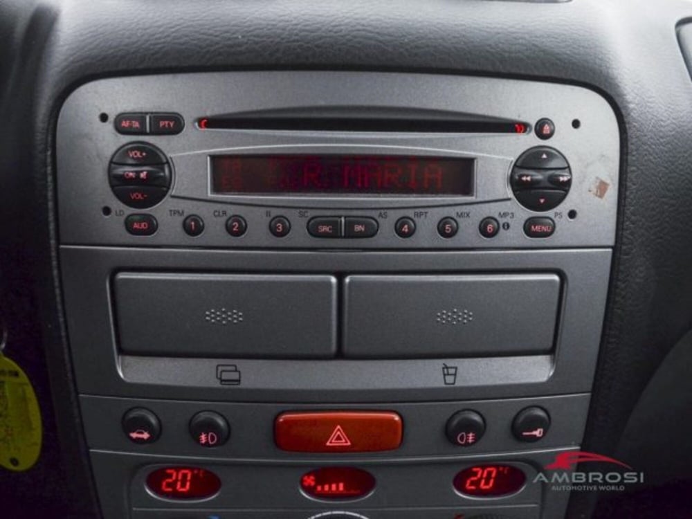 Alfa Romeo GT usata a Perugia (14)