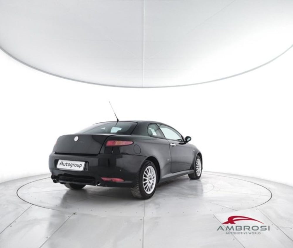 Alfa Romeo GT usata a Perugia (3)