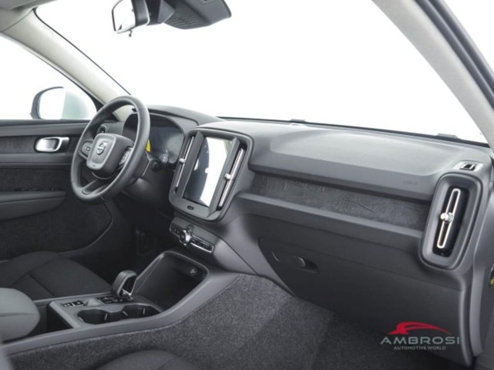 Volvo XC40 usata a Perugia (12)