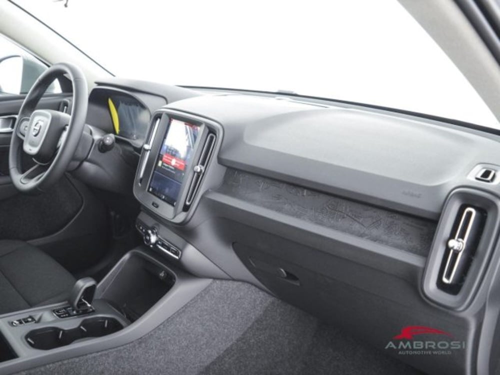 Volvo XC40 usata a Perugia (12)
