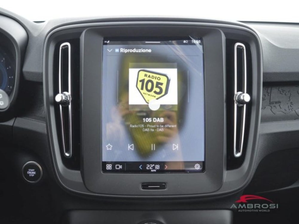 Volvo XC40 usata a Perugia (13)