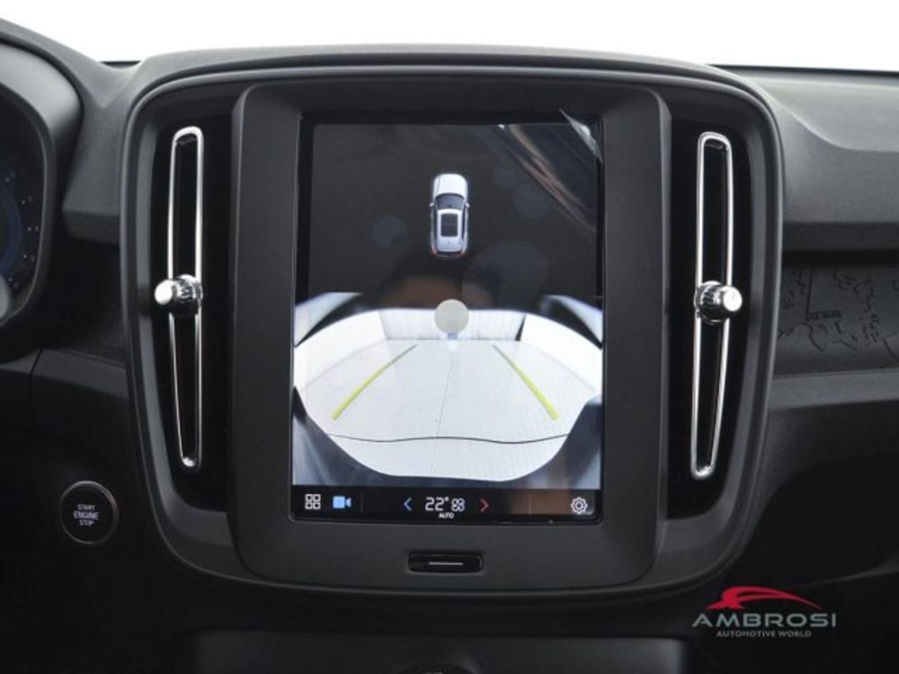 Volvo XC40 usata a Perugia (14)