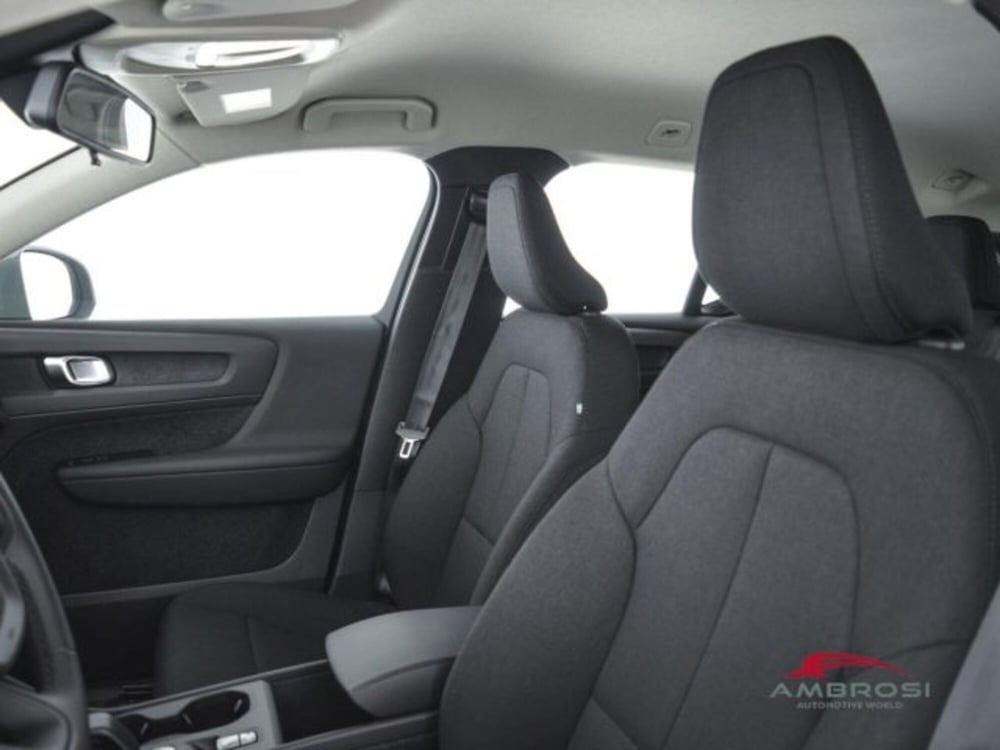 Volvo XC40 usata a Perugia (9)