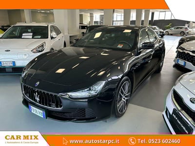 Maserati Ghibli 3.0 V6 Modena Ultima 430cv awd auto del 2015 usata a Piacenza